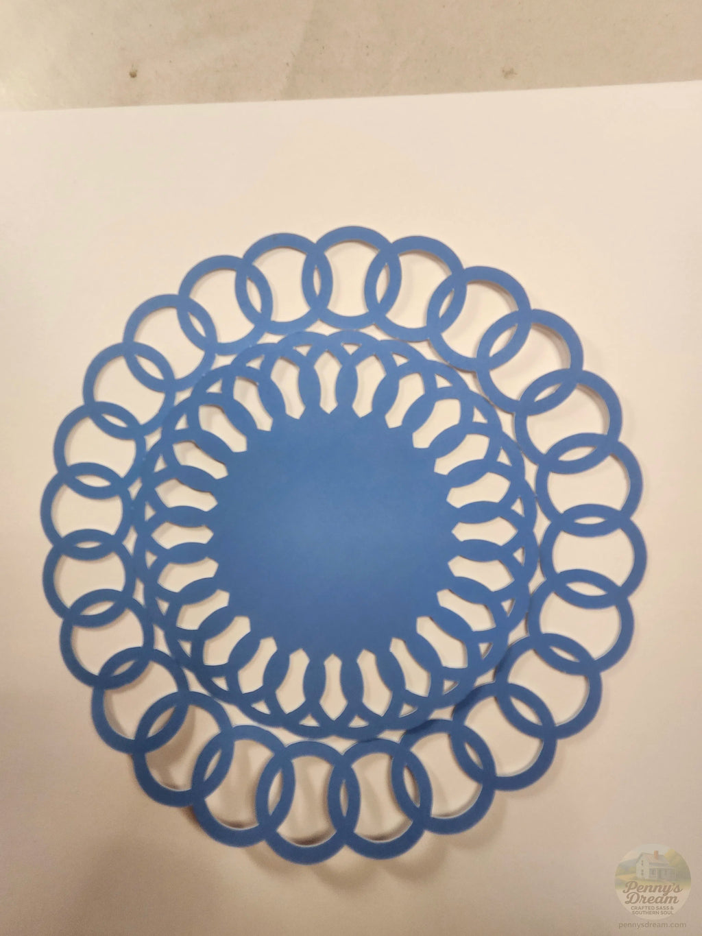 Interlocking Circle Frame - Doily Template – Layered Round Wreath SVG – Silhouette Studio Cut File