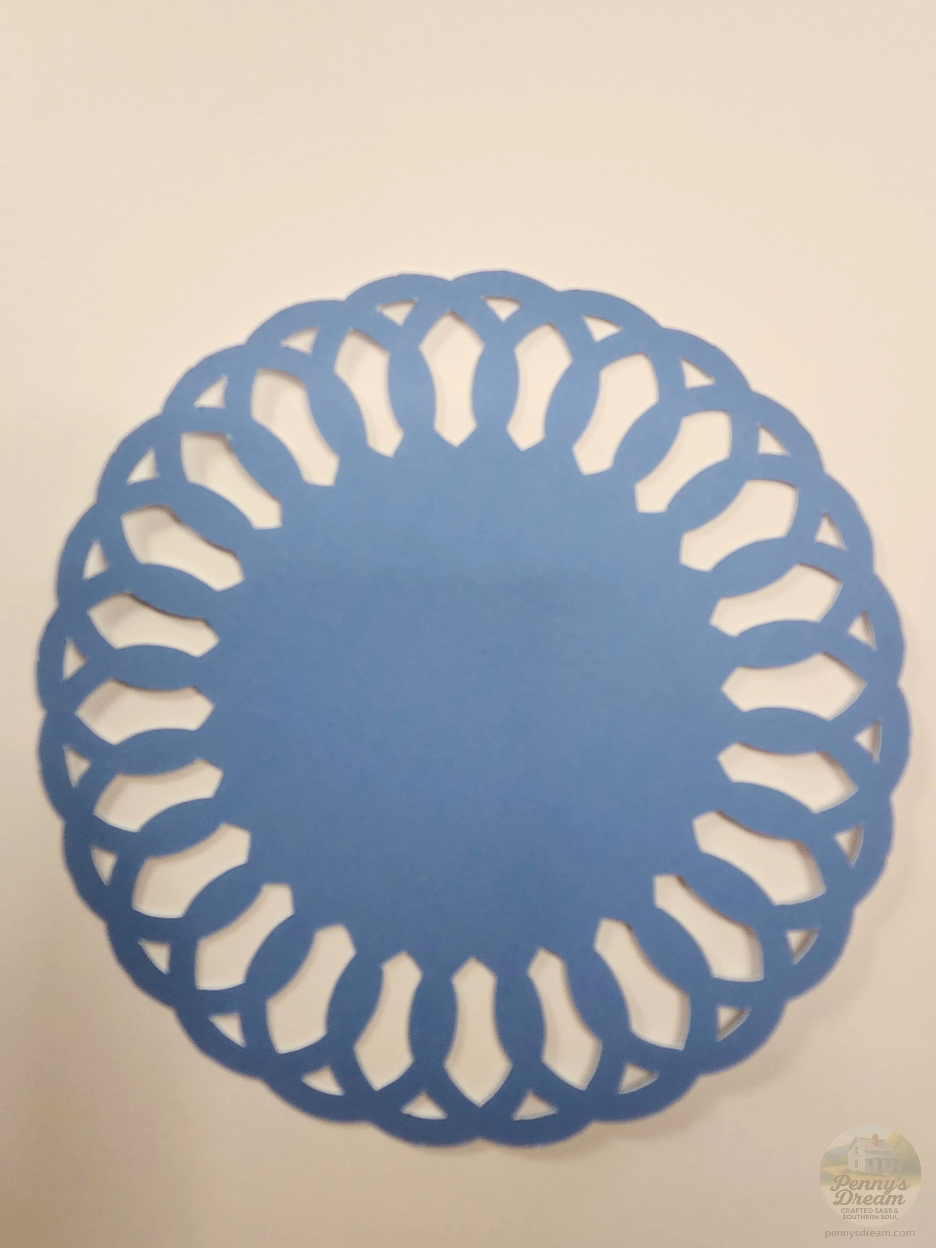 Interlocking Circle Frame - Doily Template – Layered Round Wreath SVG – Silhouette Studio Cut File