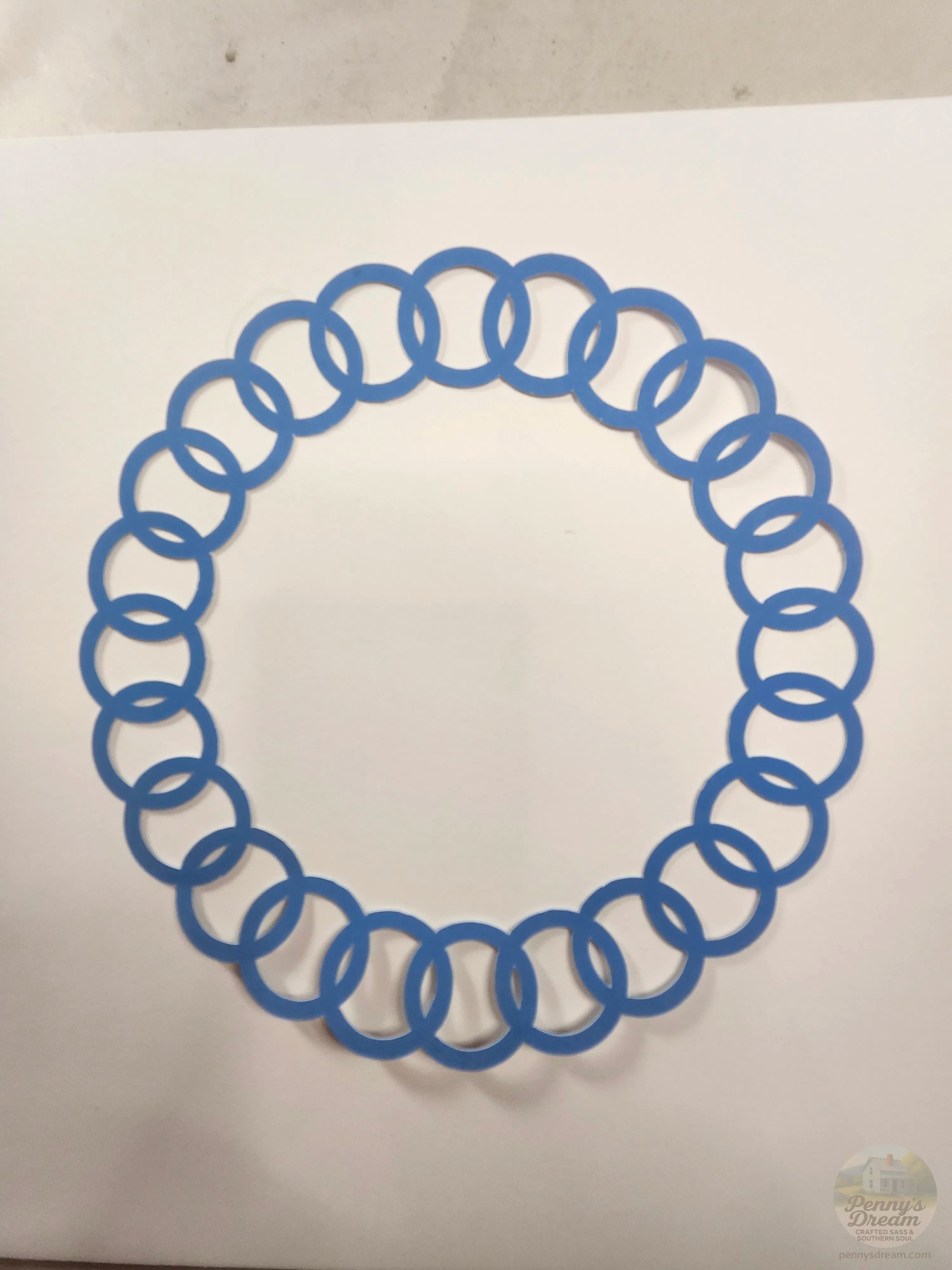 Interlocking Circle Frame - Doily Template – Layered Round Wreath SVG – Silhouette Studio Cut File